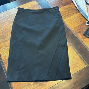 Cremieux smart black skirt size 6 EUC